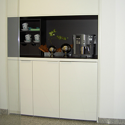 Holz & Raum Andreas Kopke & Sabine Zipper GbR D-68723 Schwetzingen - kreativer Innenausbau, individueller Möbelbau, hochwertige Wohnraum-Accessoires