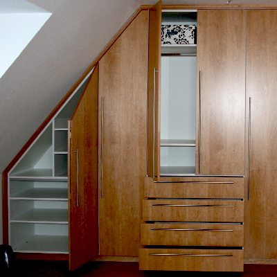 Holz & Raum Andreas Kopke & Sabine Zipper GbR D-68723 Schwetzingen - kreativer Innenausbau, individueller Möbelbau, hochwertige Wohnraum-Accessoires