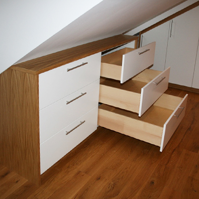 Holz & Raum Andreas Kopke & Sabine Zipper GbR D-68723 Schwetzingen - kreativer Innenausbau, individueller Möbelbau, hochwertige Wohnraum-Accessoires